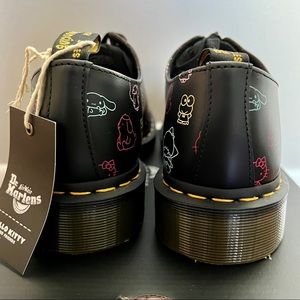 Limited Release Dr. Martens 1461 Hello Kitty US 9 (women)